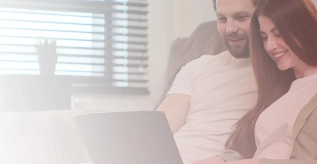 La presión de hacer que valga la pena haberte ido del país